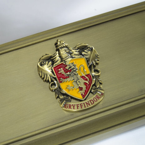 Harry Potter - Wand Display - Griffoendor - The Noble Collection - Foto: 3